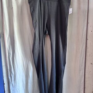 GAP Women's Gray Flare Pants - XL - Pull On - NWT